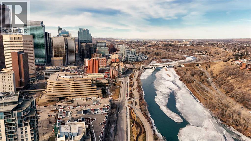 333 Riverfront Avenue Property Photo 28