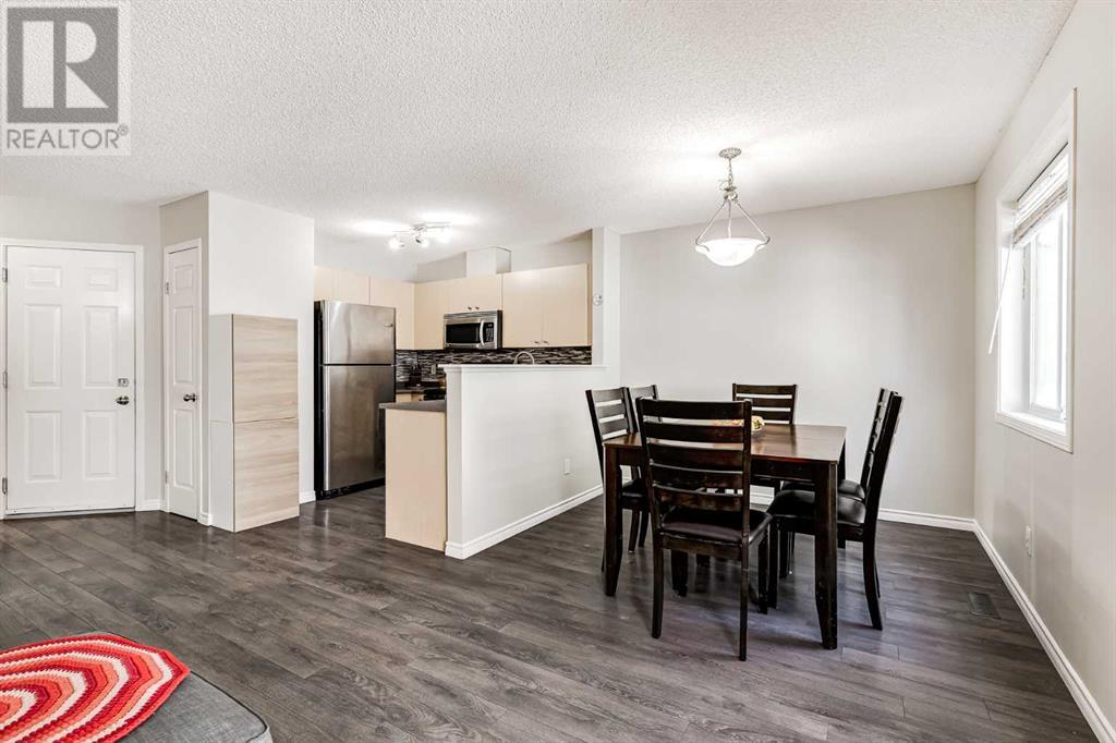 402, 760 Railway Gate Sw Property Photo 1