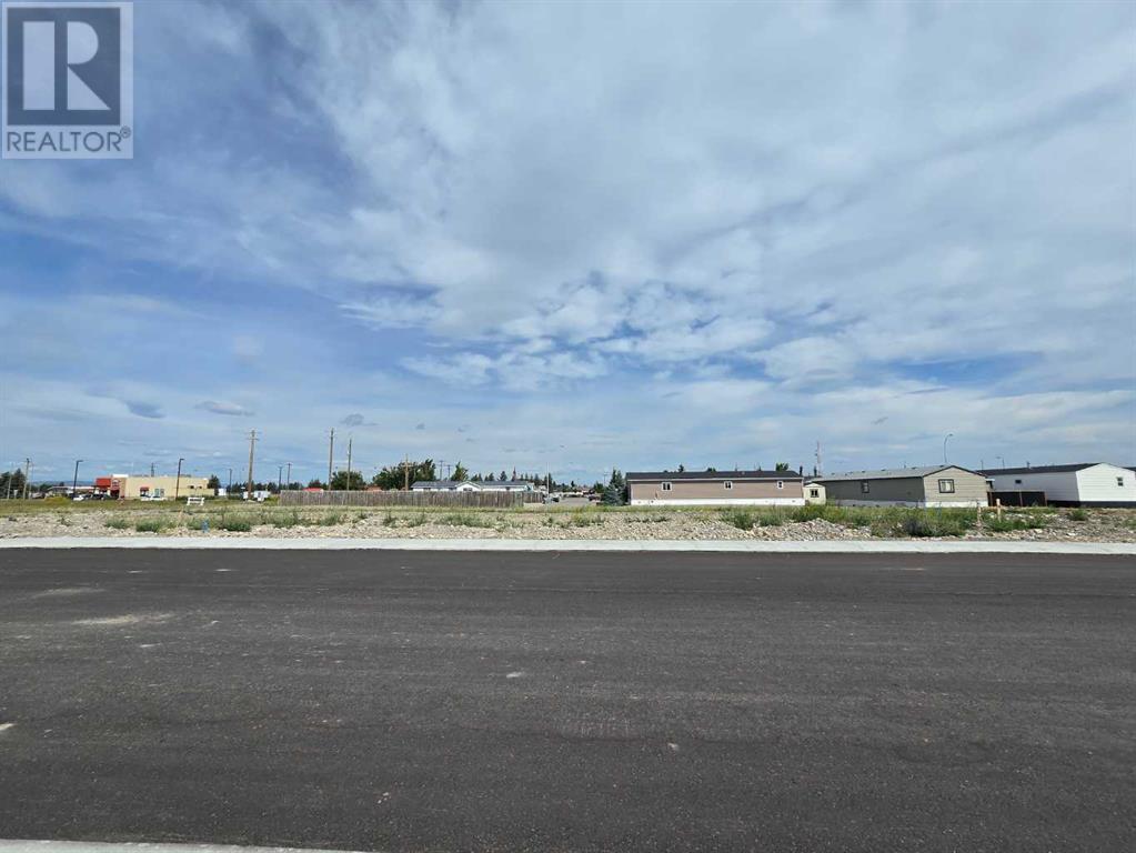 801 Willow Lane Property Photo 2