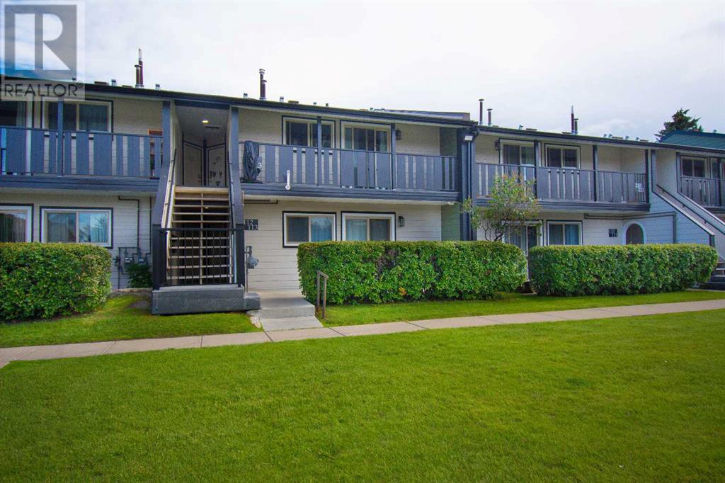 212, 54 Bell Street Property Photo 1