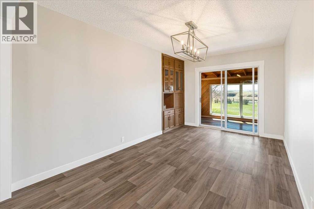 204050 Rr 245 Property Photo 15