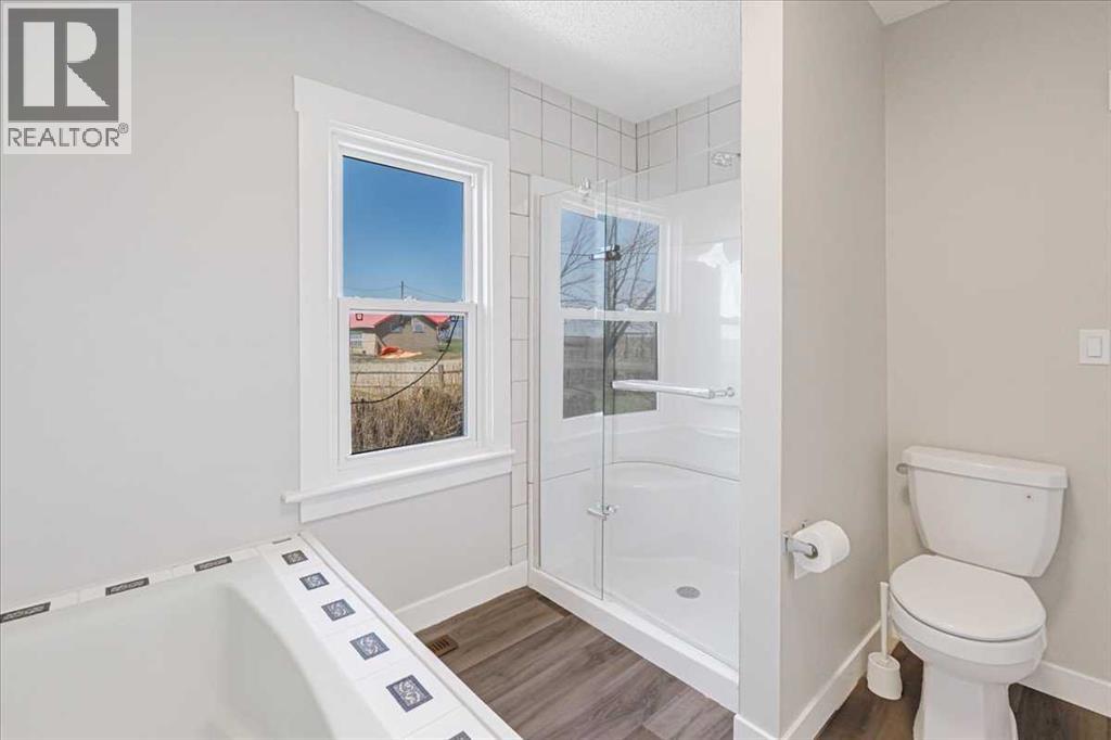 204050 Rr 245 Property Photo 18