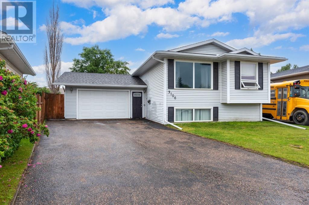 3106 46 Avenue Property Photo 1