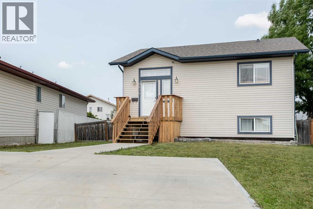 8814 110a Avenue Property Photo 1