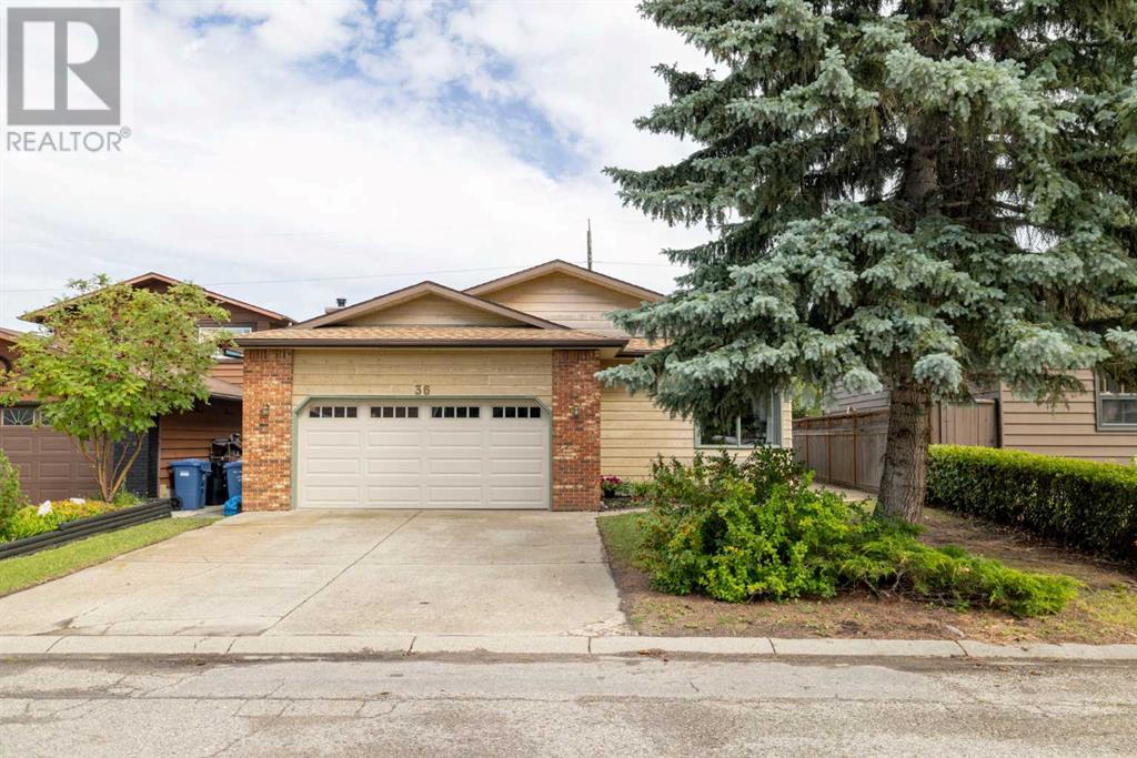 36 Deerbow Circle SE