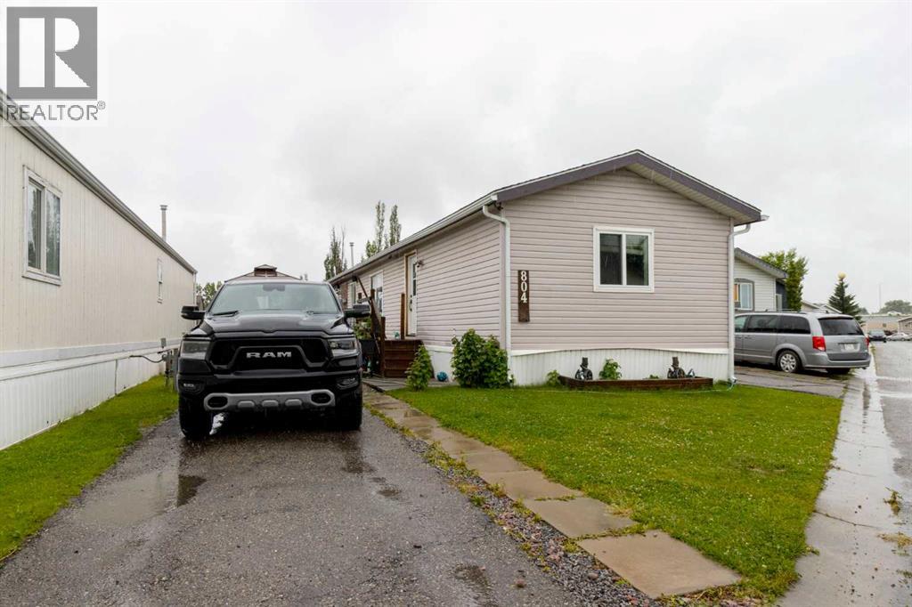 804, 1101 84 Street Ne Property Photo 1