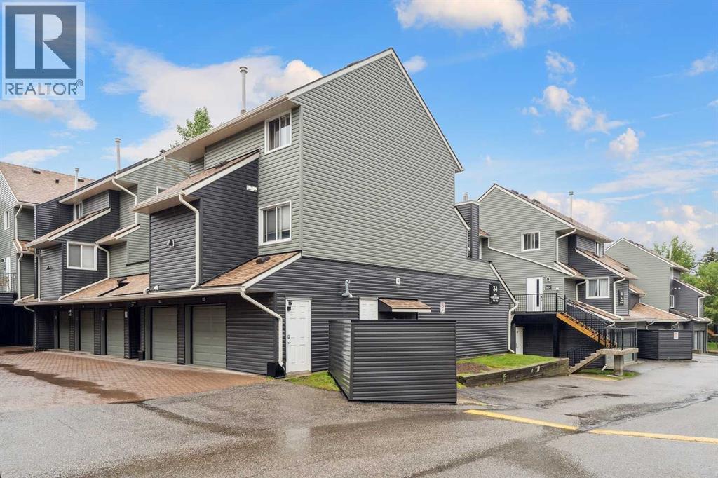 34 Glamis Green Property Photo 1