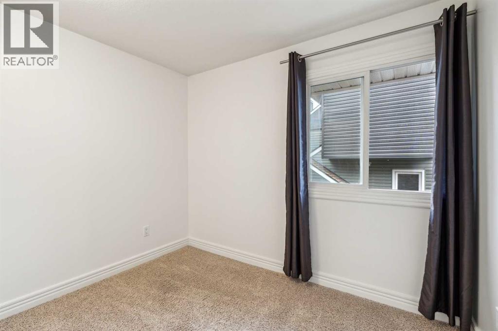 34 Glamis Green Property Photo 36