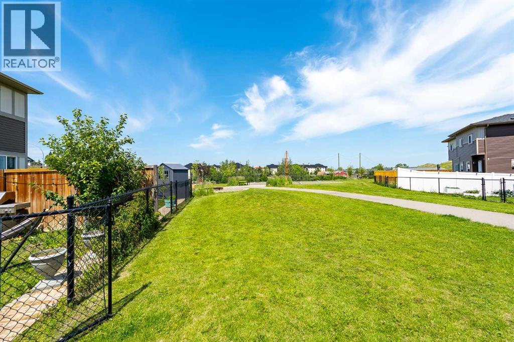 112 Midtown Court Property Photo 44