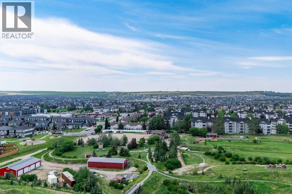 112 Midtown Court Property Photo 48