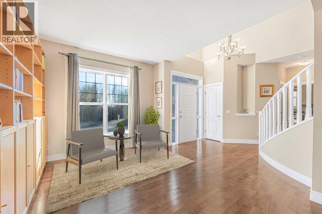 10 Tusslewood Heights Property Photo 6