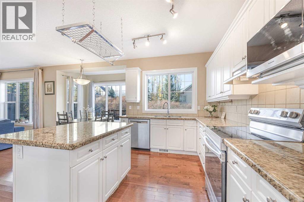 10 Tusslewood Heights Property Photo 9