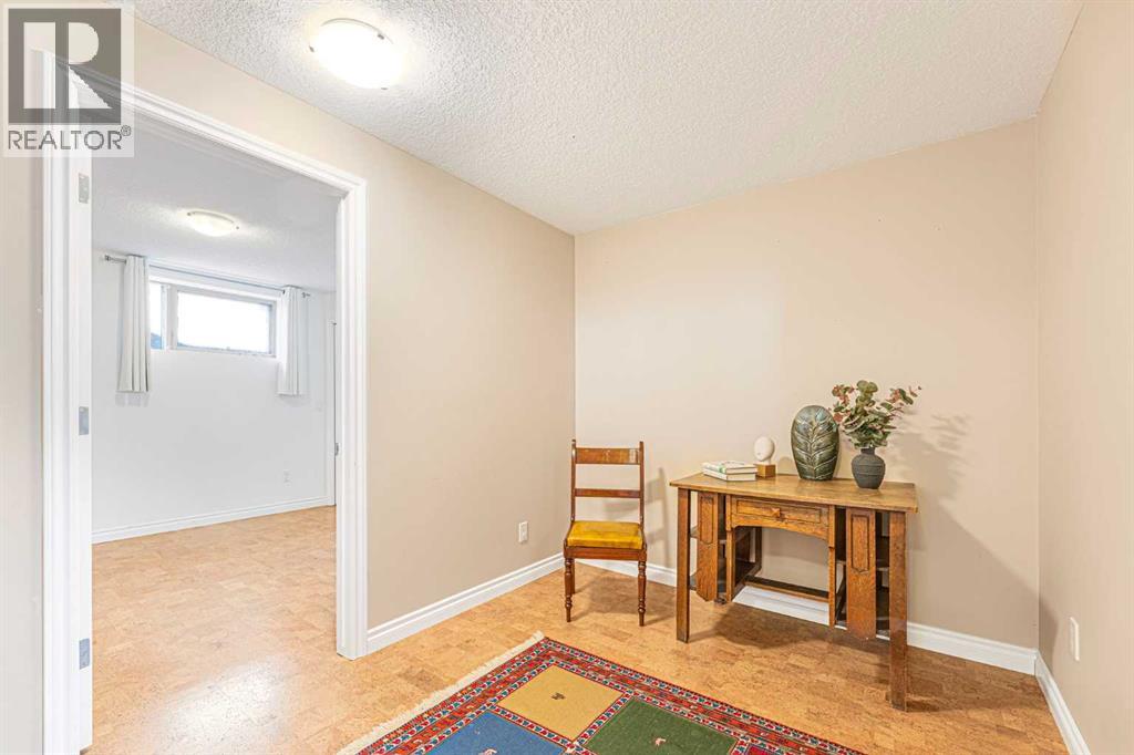 10 Tusslewood Heights Property Photo 34