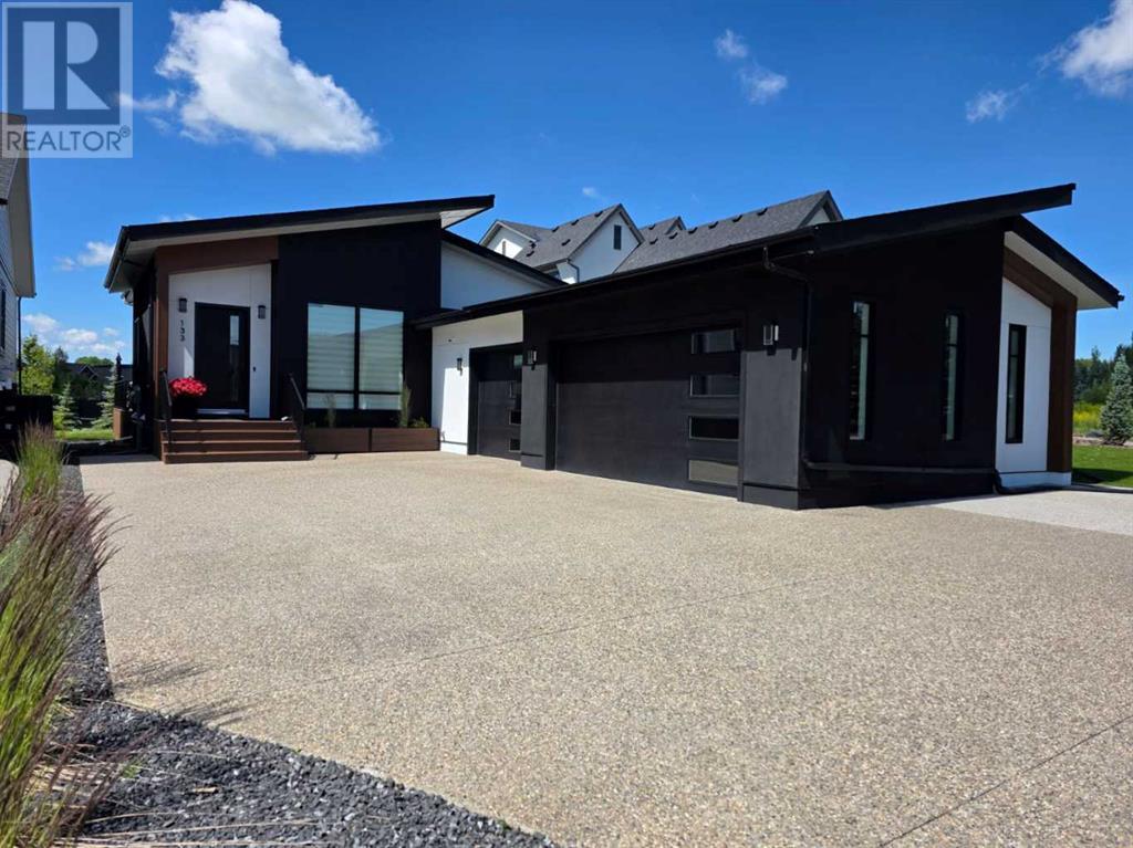 133 Glyde Park Property Photo 1