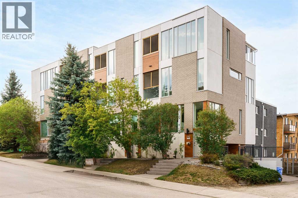 1712 19 Avenue Sw Property Photo 1