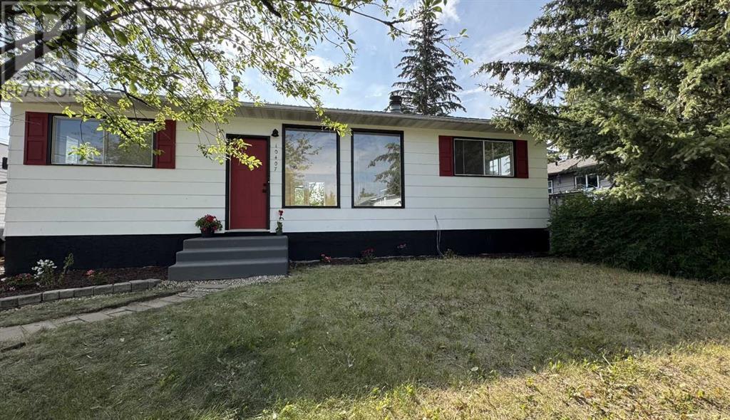 10407 103 Avenue Property Photo 1