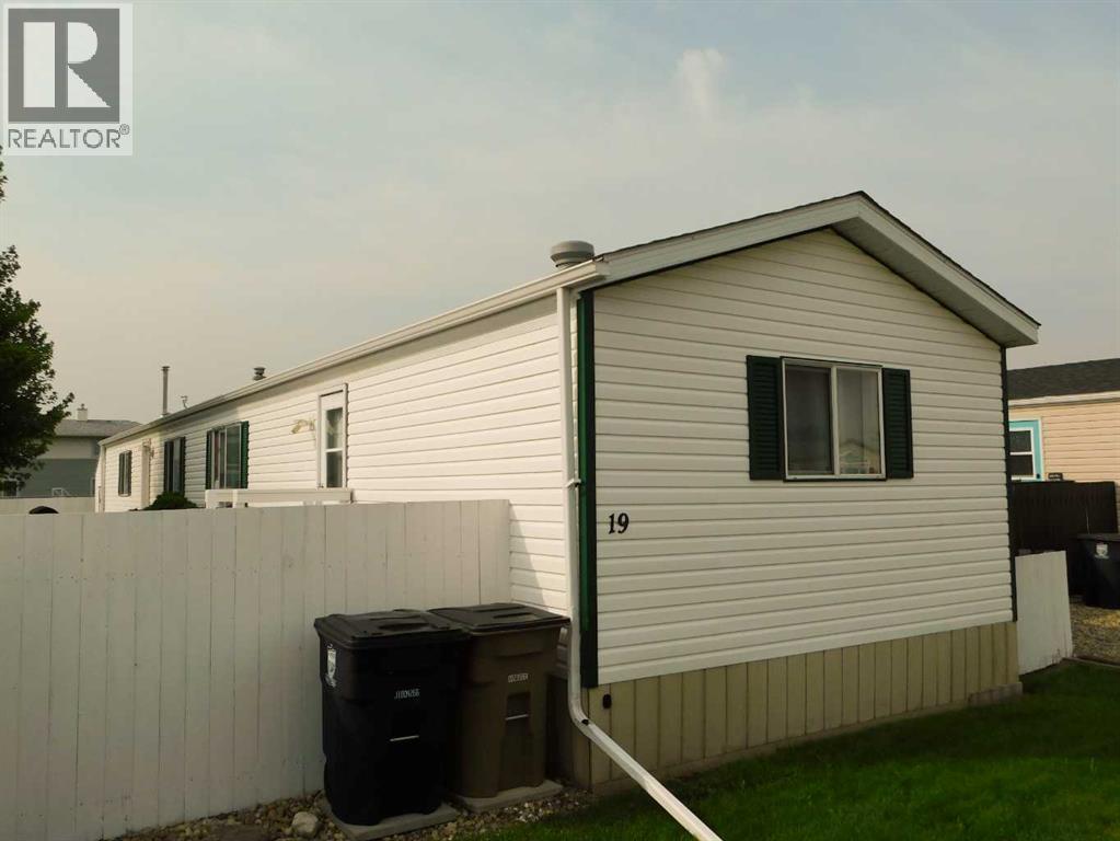 19 Meadow Lake Gate Property Photo 1