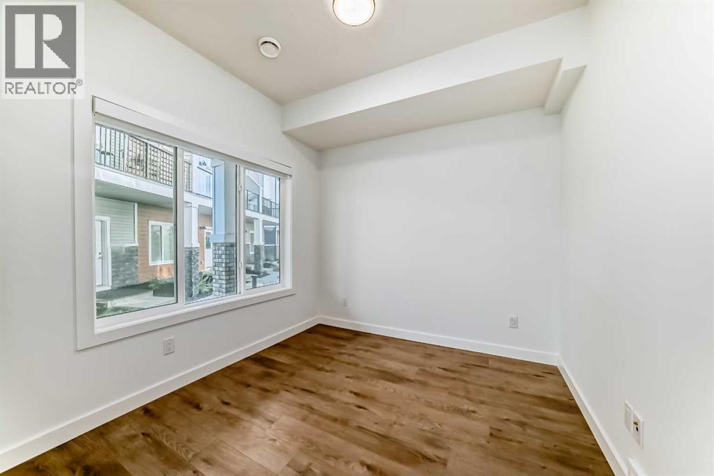 335 Creekside Boulevard Property Photo 5