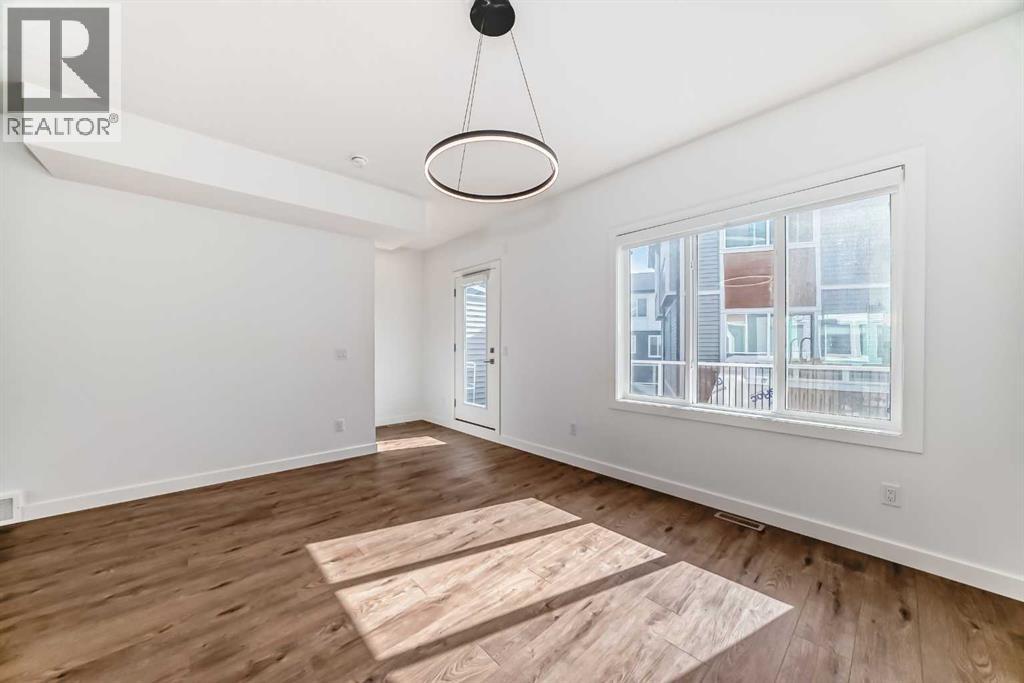 335 Creekside Boulevard Property Photo 15