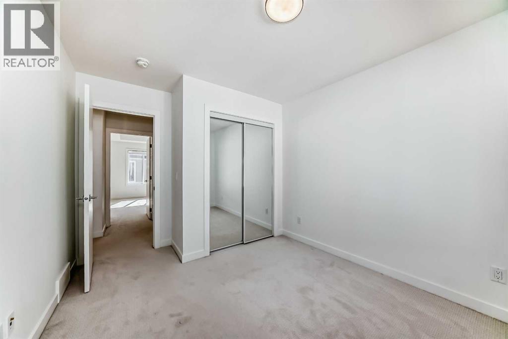 335 Creekside Boulevard Property Photo 22