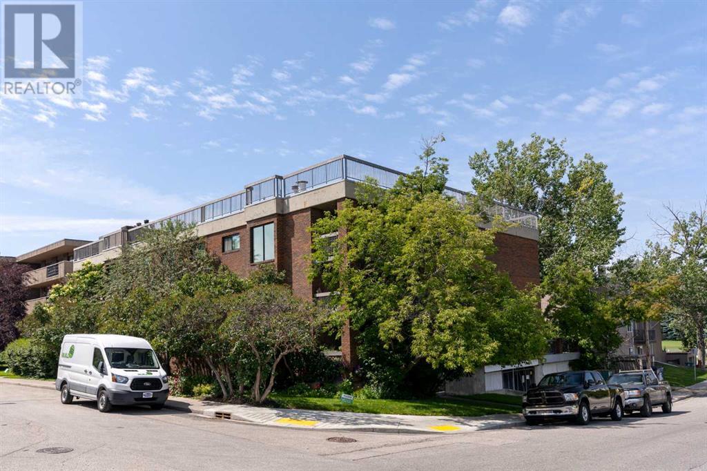 303, 2401 16 Street Sw Property Photo 1