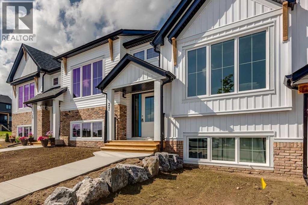 27 Station Drive Property Photo 2