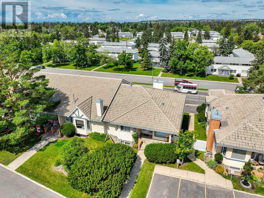 18 Richelieu Court Sw Property Photo 1