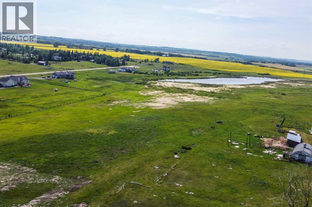 80 Street E Property Photo 2