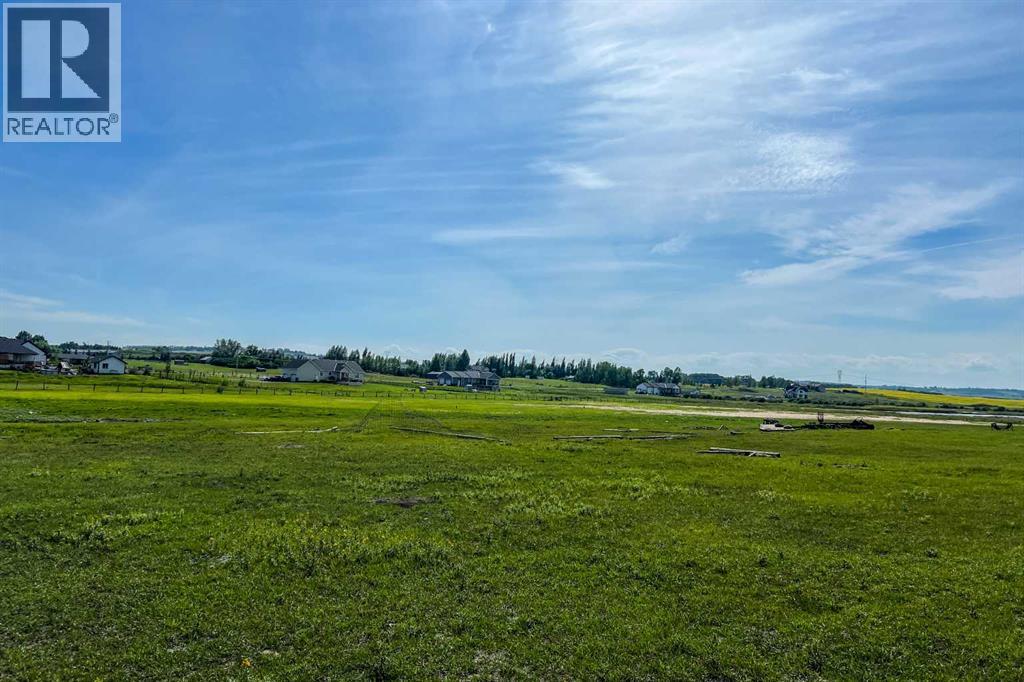 80 Street E Property Photo 6