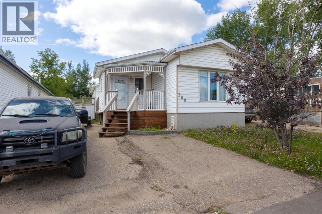 368 Grey Crescent Property Photo 1