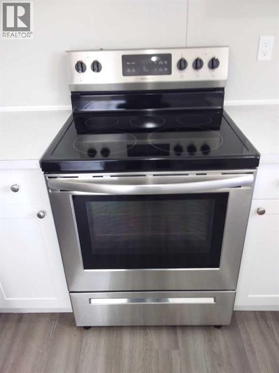 6220 17 Avenue Property Photo 12