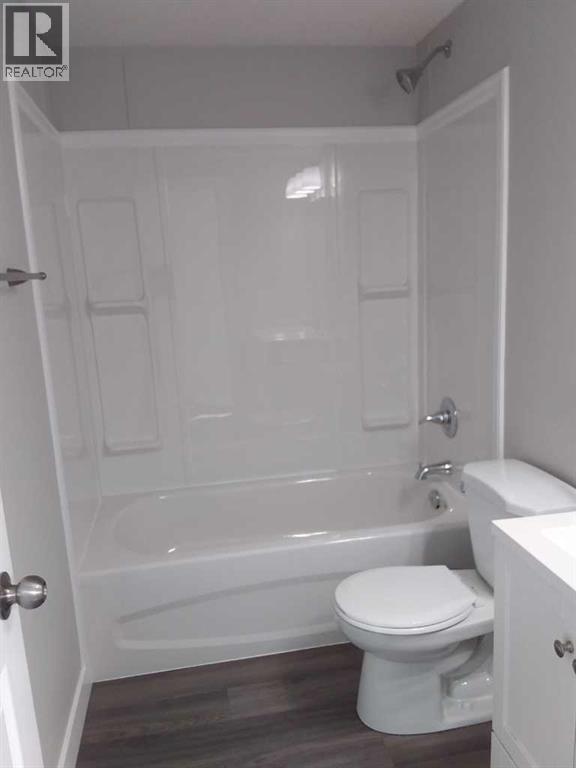 6220 17 Avenue Property Photo 16