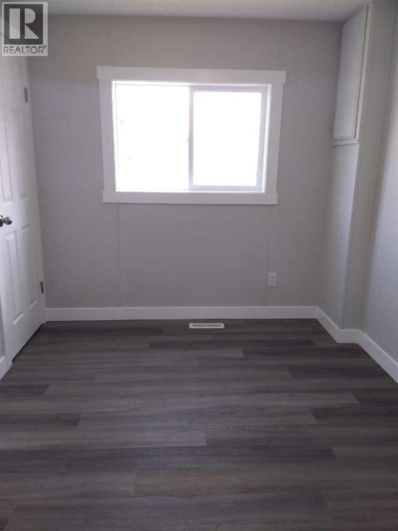 6220 17 Avenue Property Photo 21