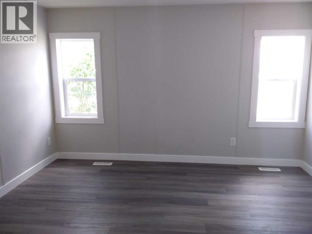 6220 17 Avenue Property Photo 24