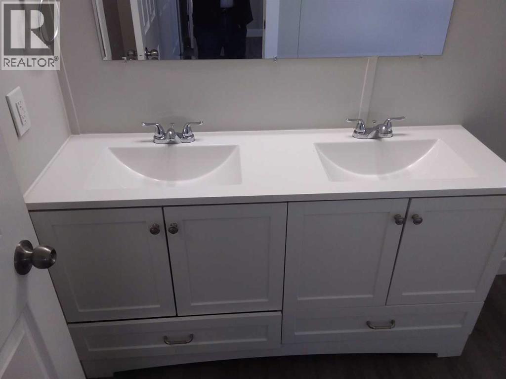 6220 17 Avenue Property Photo 28