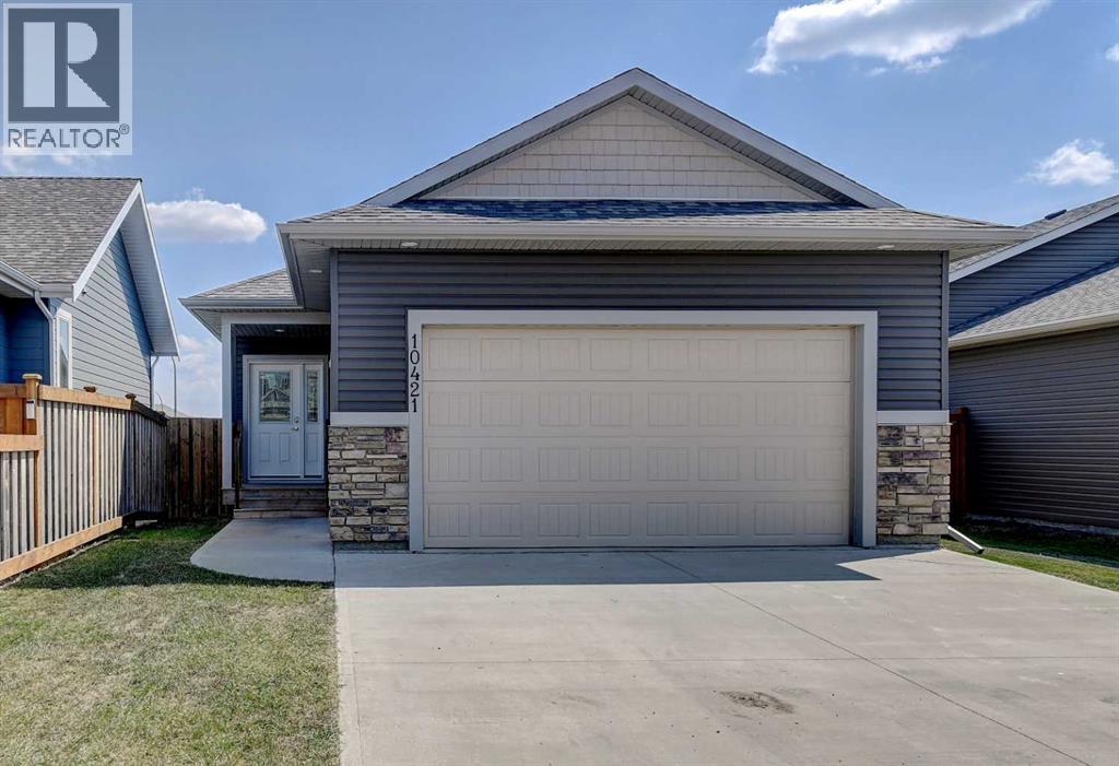 10421 135 Avenue Property Photo 1