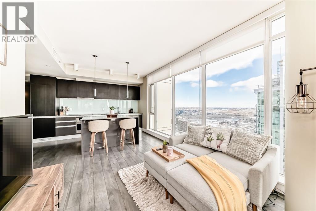 1122 3 Street Property Photo 6