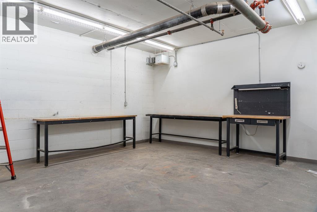 1122 3 Street Property Photo 32