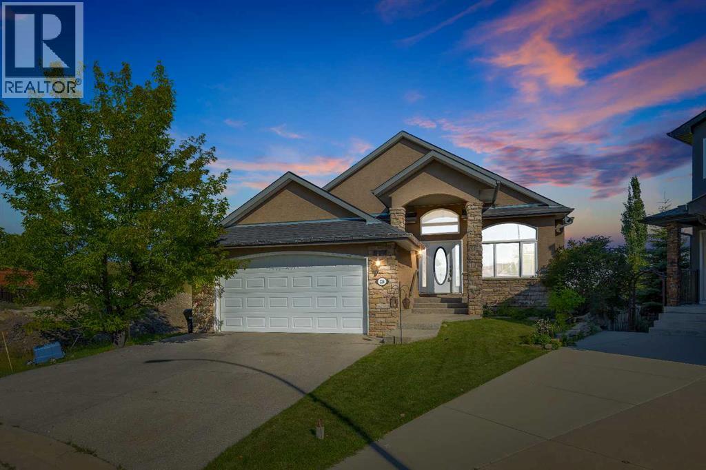 226 Royal Birch View Property Photo 3