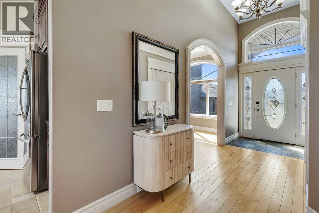 226 Royal Birch View Property Photo 15