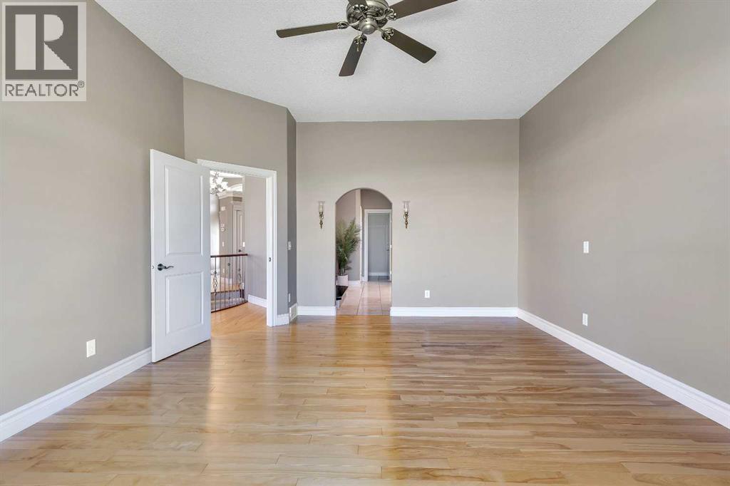 226 Royal Birch View Property Photo 34