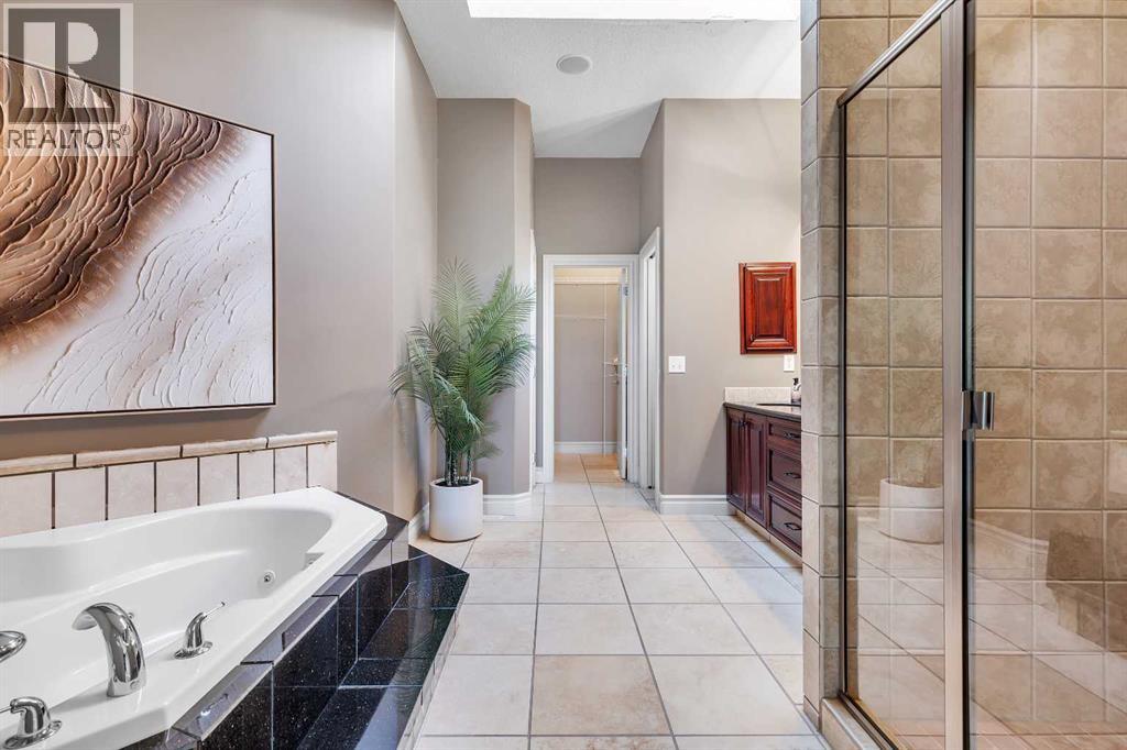 226 Royal Birch View Property Photo 35