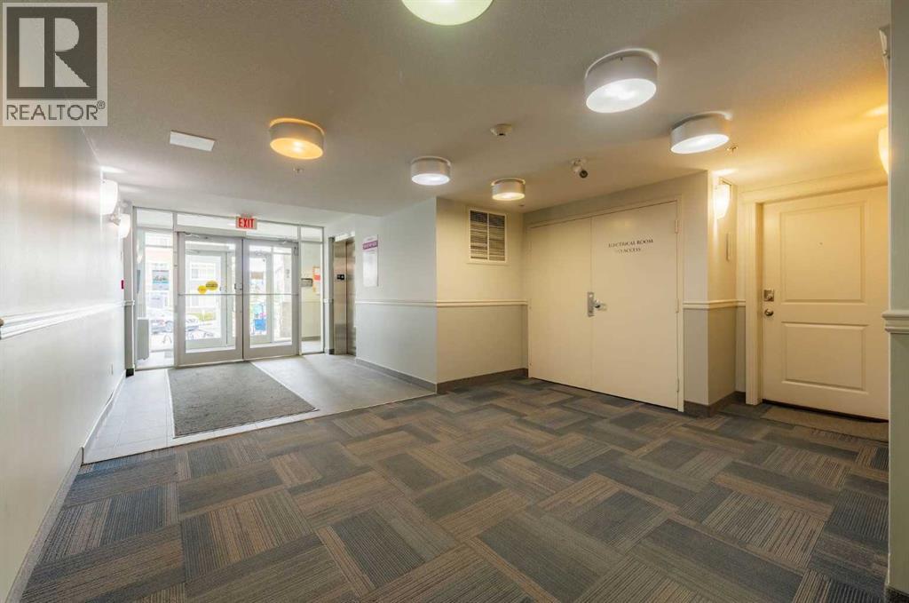 155 Skyview Ranch Way Property Photo 3