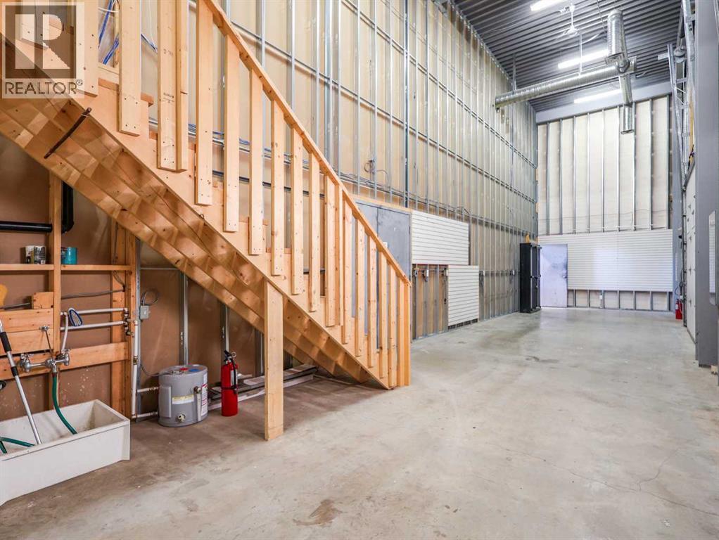 4805 75 Street Property Photo 11