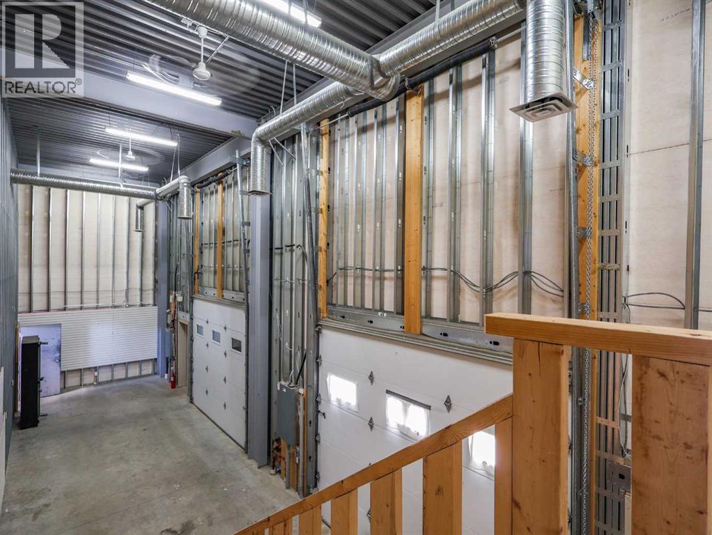 4805 75 Street Property Photo 13