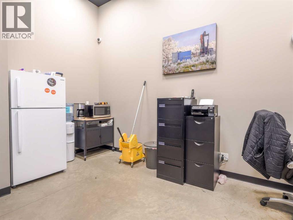4805 75 Street Property Photo 20