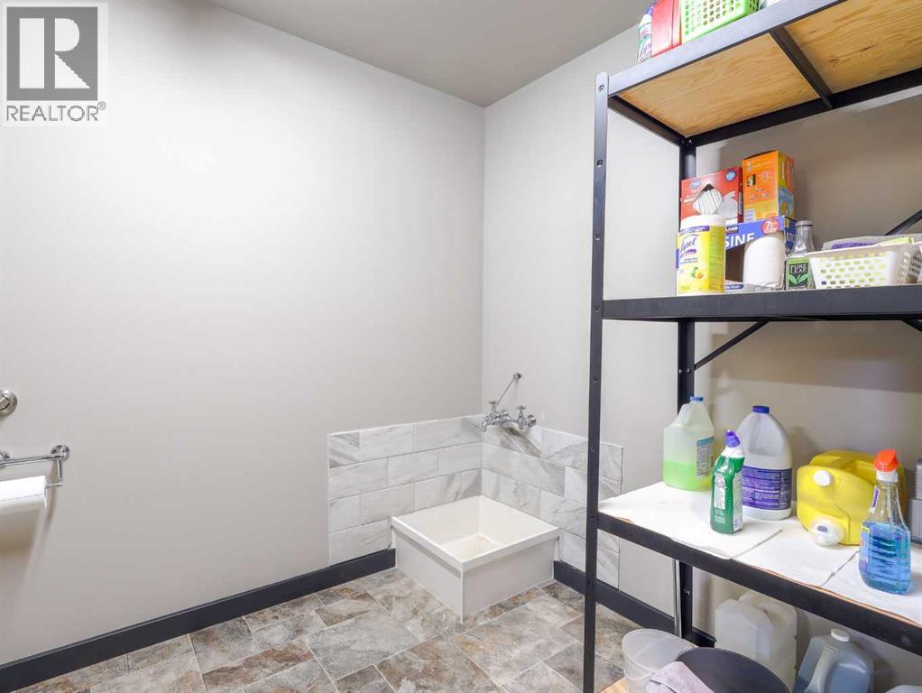4805 75 Street Property Photo 21