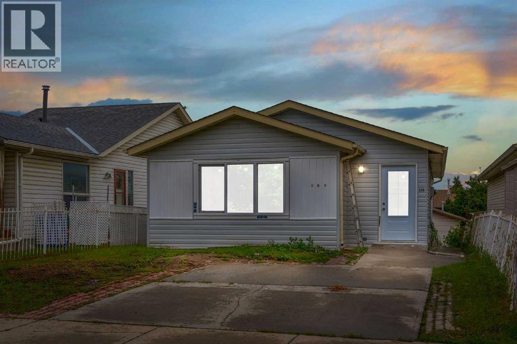 380 Falton Drive Ne Property Photo 1