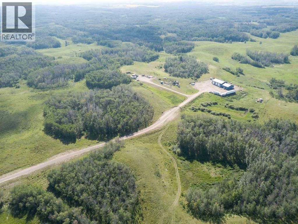 Hi Way 590 Property Photo 1