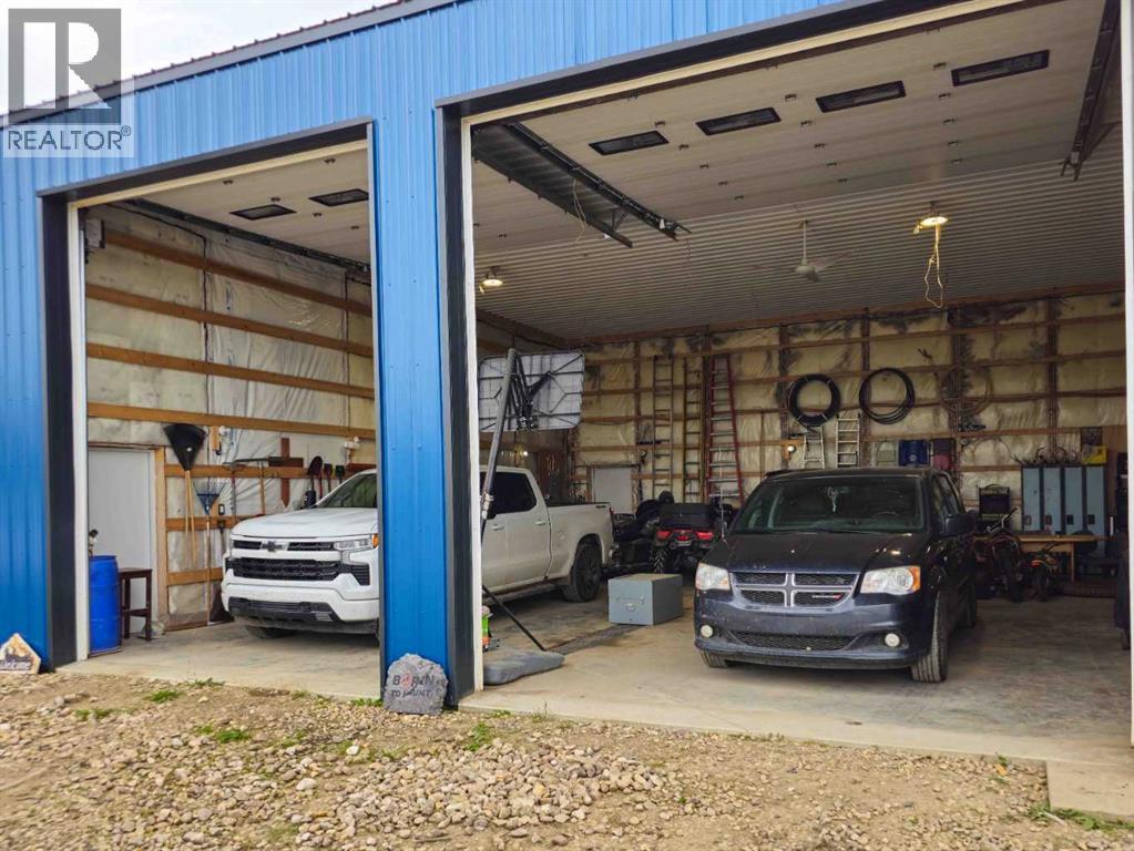 Hi Way 590 Property Photo 15